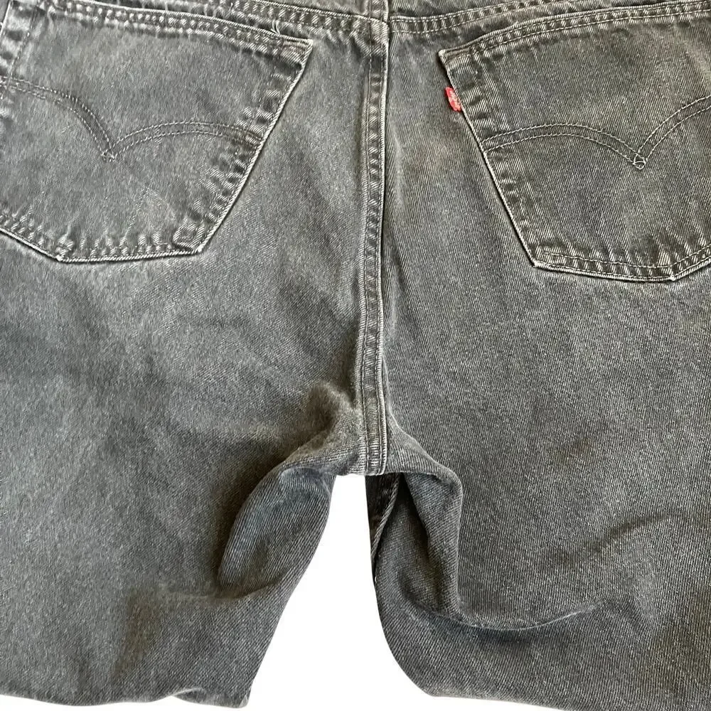 Vintage Levi’s 560 Jeans Mens 38x32 Loose Fit Tapered Leg Made USA Y2K 90s